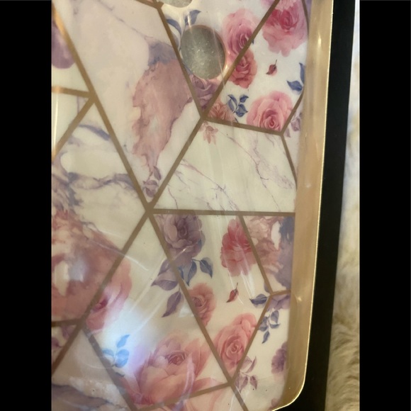 Rose & marble Google Pixel 5 phone case - Picture 4 of 4